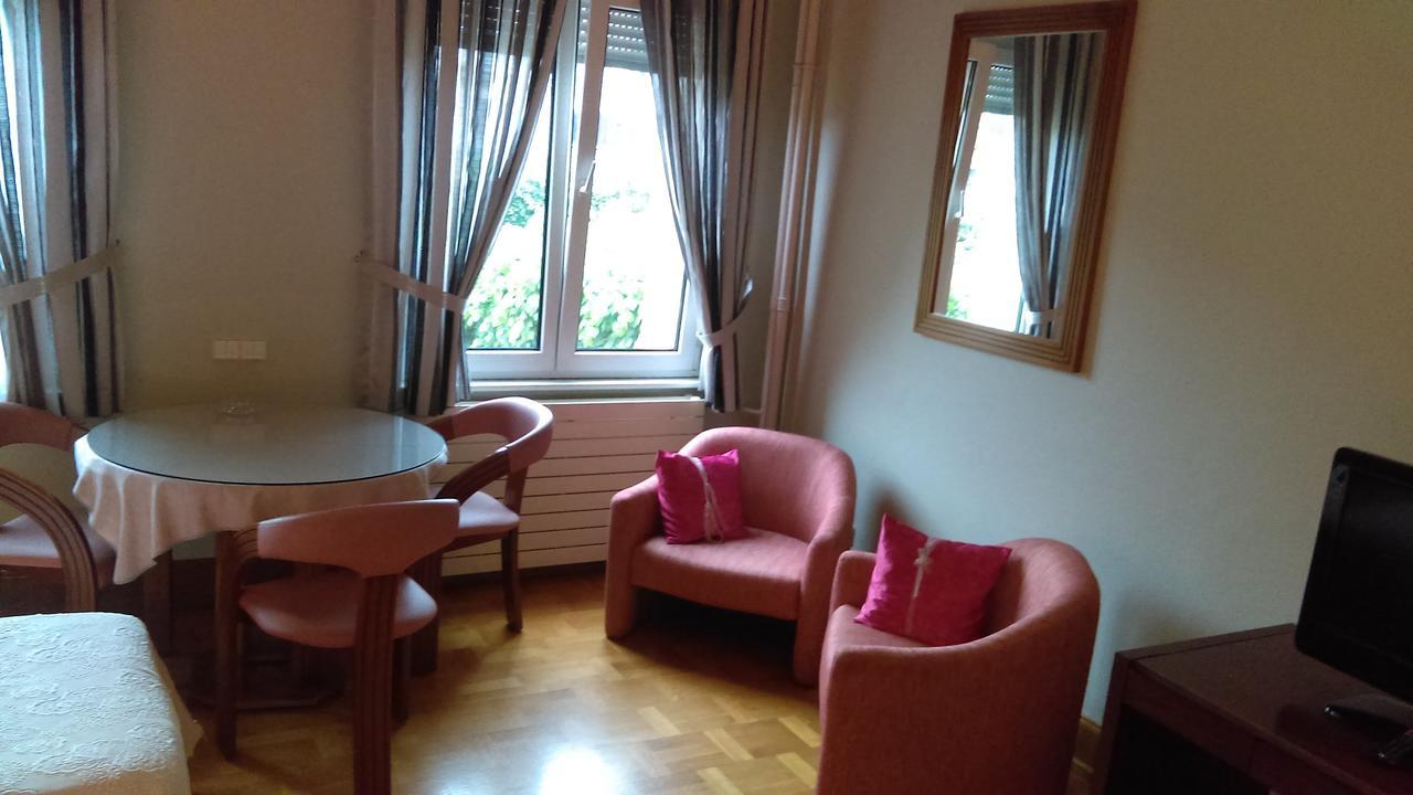 Hotel De L'Orangerie Estrasburgo Exterior foto